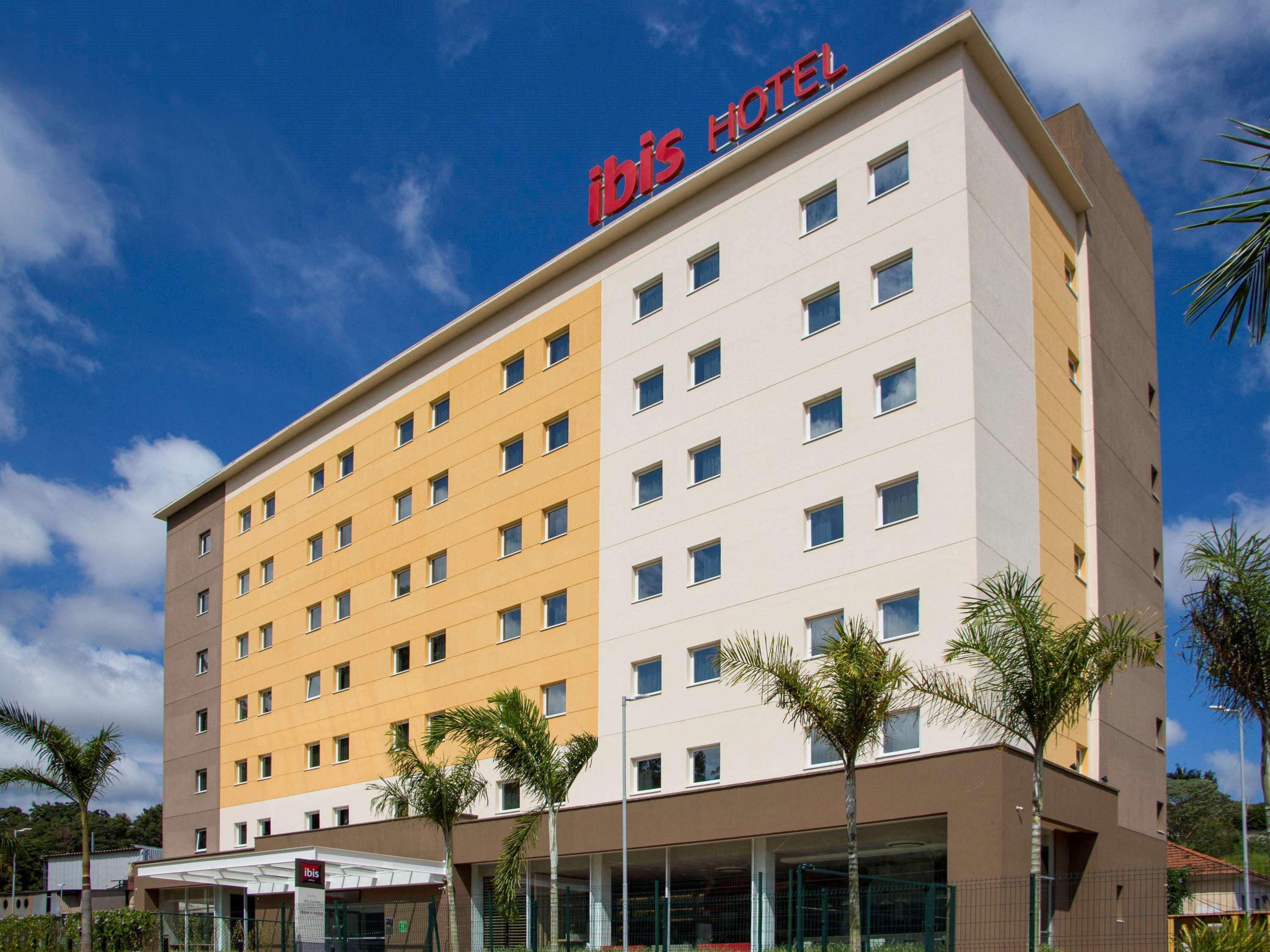 Ibis Itatiba Hotel Exterior foto